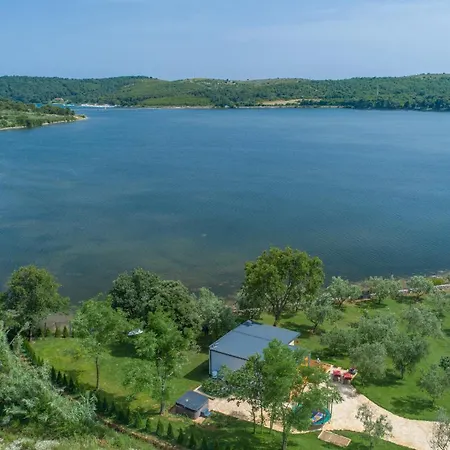 House Ive, Romantic Escape With Jacuzzi, Pool & Olive Grove Charm In Pomer, Istria * Pomer