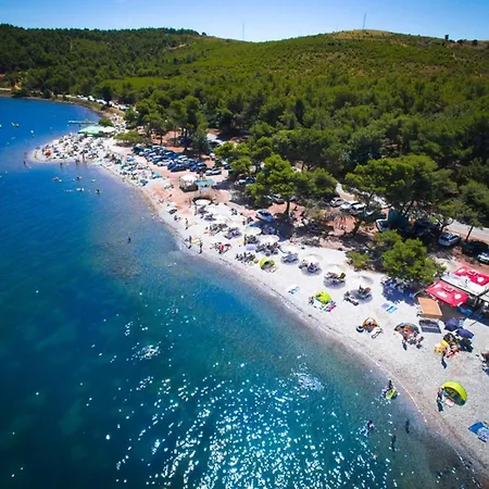 House Ive, Romantic Escape With Jacuzzi, Pool & Olive Grove Charm In Pomer, Istria * Pomer